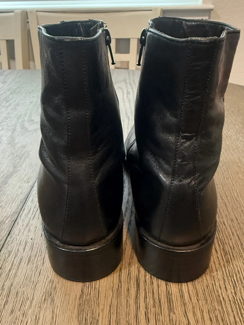 Bally Black Leather Square-Toe Chukka Zip Boots